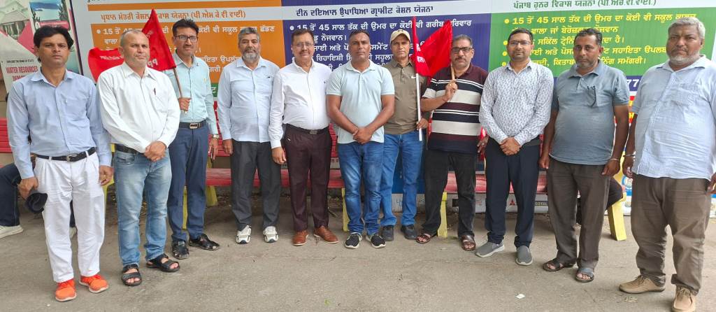 डेटा मिसमैच वाले अध्यापकों को दी जाएं स्थानांतरण का विशेष अवसर  गर्वमेंट टीचर्स यूनियन का आह्वान